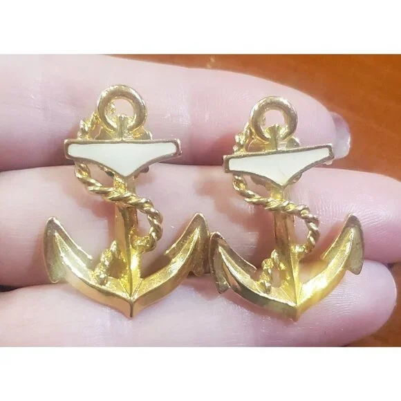 Anchor Gold Tone Nautical Theme Earrings Dangle Metal Fashion Jewelry 1.25" - Picture 2 of 5